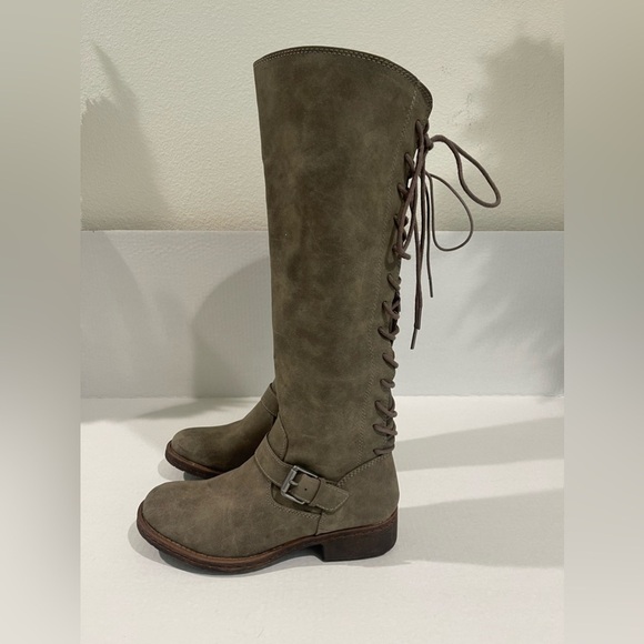 Women’s EuroSoft Taupe Selden Faux Leather Knee High Western Boot Size 6 US! - Picture 5 of 9